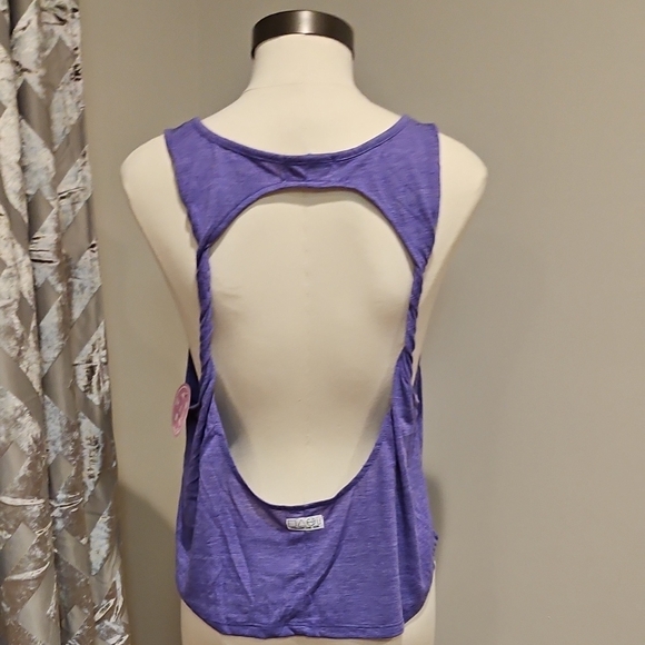 Maui and Sons Vibrant Purple Tank Top - Picture 3 of 4